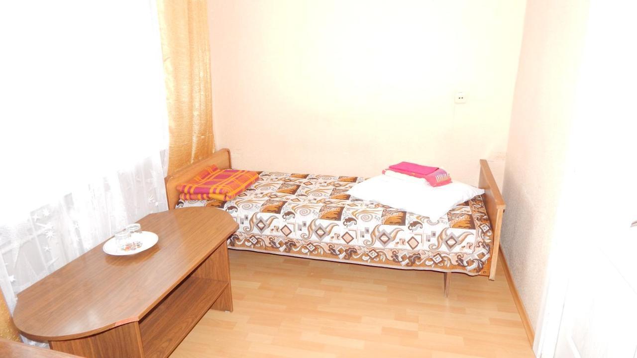 Akademicheskaya Hotel Minsk Esterno foto